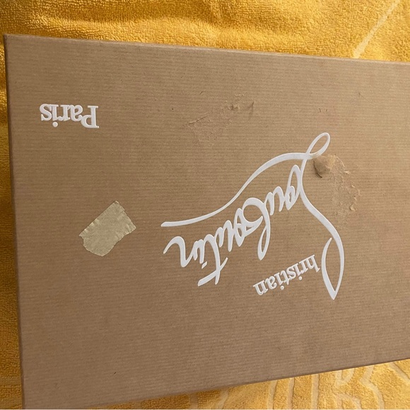 christian louboutin So Kate  8.5 - Picture 5 of 7